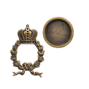 Spellbinders Regal Wreath