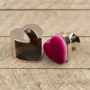 Couture Creations Deluxe Heart Model Blending Super Fine Brush With Holder