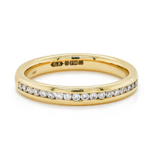 18ct Yellow Gold Brilliant Cut Diamond Channel Set Band 0.22ct