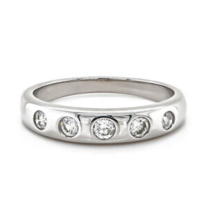 Pre-Owned 14ct White Gold 5 Stone Diamond Ring