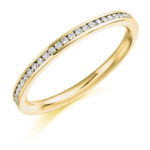 18ct Yellow Gold 2mm Diamond Court Shaped Band .20cts