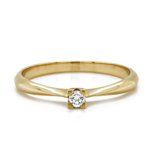 18ct Yellow Gold Petite Diamond Single Stone Ring .07cts