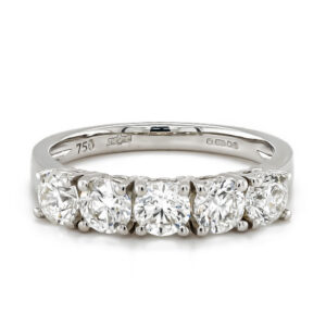 18ct White Gold Brilliant Cut 1.56ct Diamond Claw Set Ring