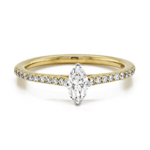 18ct Marquise Diamond .32ct D/Vs with Diamond Shoulders Ring