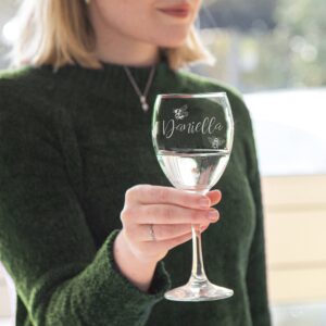 Personalised Bumble Bees Wine Glass - Duncan Stewart 1978