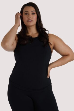 Black Curve Vest | UK 18 | Wolf & Whistle