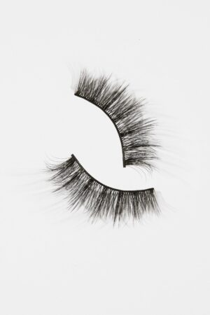 Eyefull Fluttery False Lashes | Bettie Page Lingerie