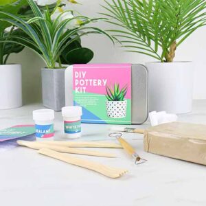 Artistic Pottery Decorating Kit for Creative Exploration