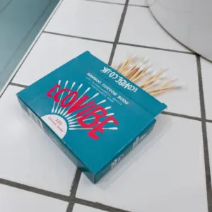 Eco Friendly Bamboo & Cotton Buds - Sustainable Pack of 100