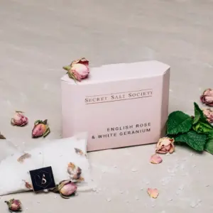 English Rose and White Geranium Mineral Bath Infusion