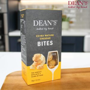 Extra Mature Cheese Bites - Hand-Baked Cheddar Snacks