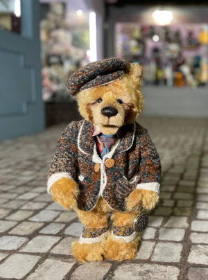 Charlie Bears Paw Store Exclusive Making Time Alpaca and Mohair Bear Ltd Ed