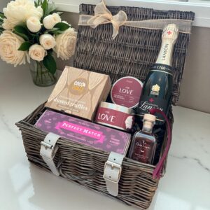 Perfect Match - Celebrate with Our Delightful Gift Hamper