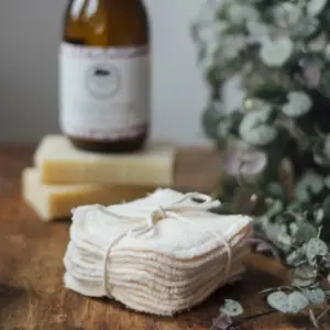 Reusable Bamboo Makeup Pads - Eco-friendly 10 Pack Set