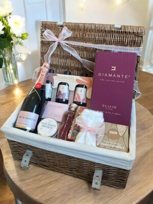 Sparkling Birthday Hamper - Luxurious Gifts for Celebrations