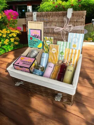 Cocktail Night Hamper - Perfect Set for an Unforgettable Experience