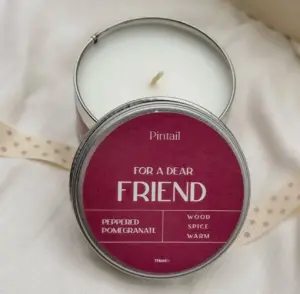 Peppered Pomegranate Candle - 160g for a Dear Friend Gift