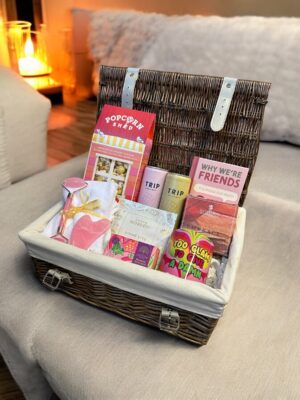 Glam Friend Gift Hamper - Perfect Friendship Celebration