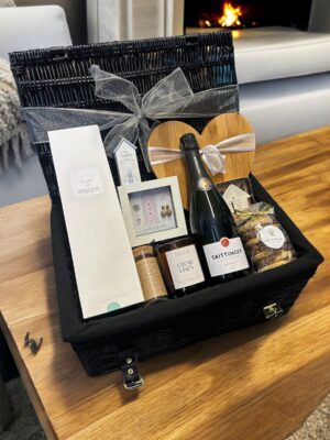 New Home Luxury Hamper - Perfect Gift for New Beginnings