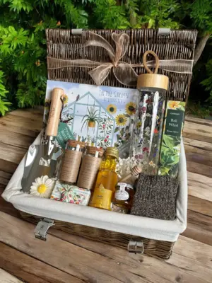 In the Garden - Perfect Gifts for Gardening Enthusiasts