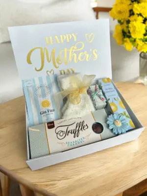 Floral Bliss Hamper - Luxurious Relaxation & Indulgence