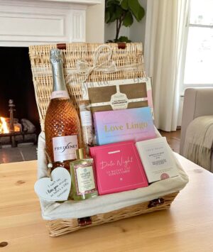 Whispering Angel: The Perfect Pairing for Romance & Fizz