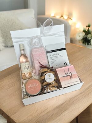 Bridesmaid Gift: Thoughtful Hamper for Appreciation