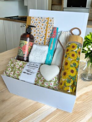 Moving Out Essentials: Comfort & Practical Collection for Her