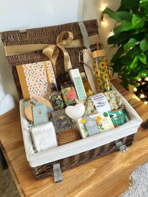 University Survival Kit: Essential Student Life Items for Her