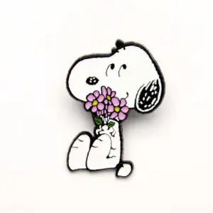 Magpie MA1557 Peanuts Snoopy Give Hugs Pin - Flowers