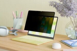 Magnetic Privacy Screen for MacBook Neo 13”