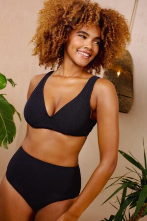 D+ Swimwear Mila Black Fuller Bust Scrunch Hidden Underwire Bikini Top | UK 36FF | Peek & Beau