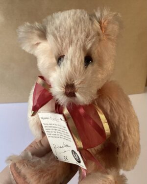 Canterbury Bears Peaches 25cm Traditional Pink-Toned Jointed Mohair Bear