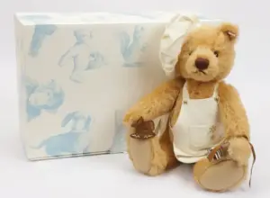 Steiff 021244 Christmas baker Teddy Bear Limited Edition